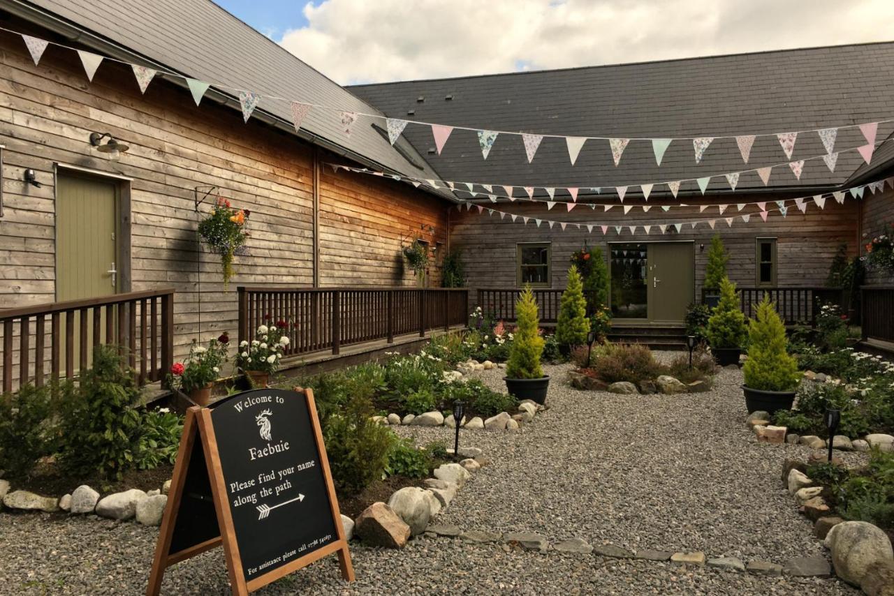 Faebuie Cottages Dalchreichart Exterior photo